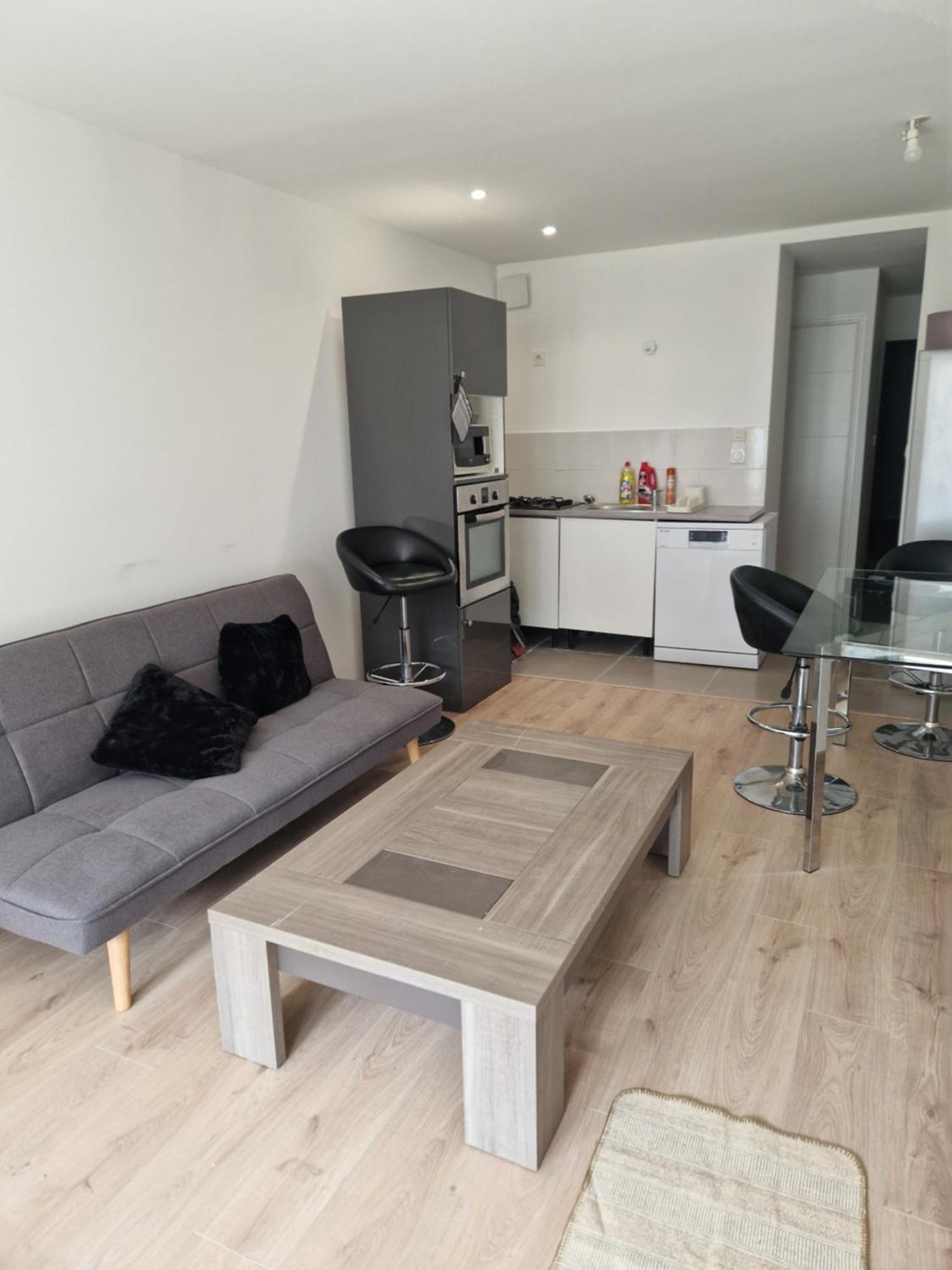 Apartment Stade Ol Et Grand Large Decines-Charpieu